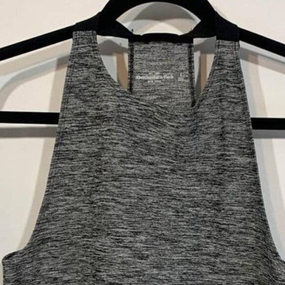 ABERCROMBIE & Fitch high neck workout tank top. Size small. Gray/black - Picture 3 of 7
